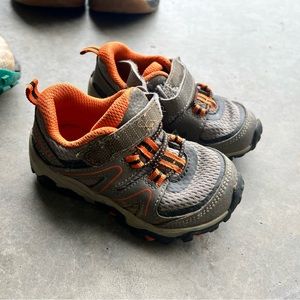 Toddler Merrell hiking shoes